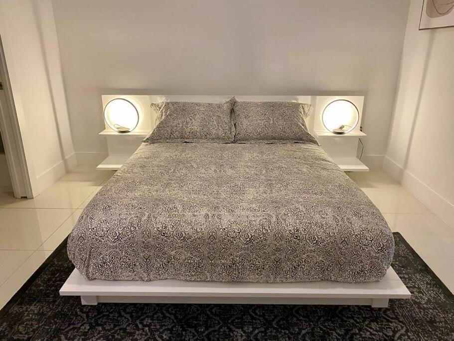 Across The Ocean Few Steps To Beach Contemporary Three Bedroom Townhouse Pompano Beach Eksteriør bilde